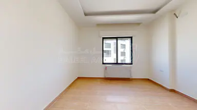 شقة - عمان - ناعور  - 120000 دأ